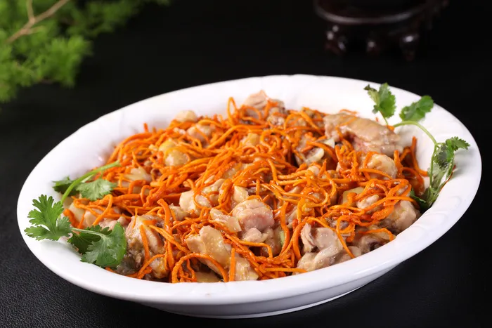 野生虫草花蒸土鸡 (1)