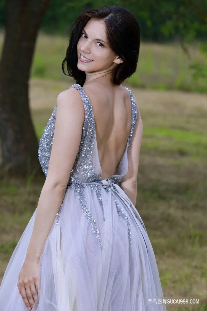 穿晚礼服metart欧美气质美女*写真