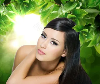 黑长发美女图片下载