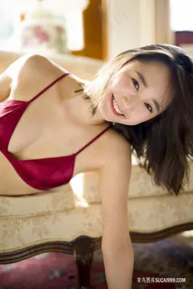 开心微笑日本女优少女性感写真 开心微笑日本女优少女性感写真
