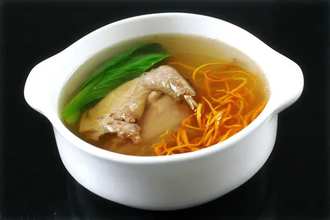 D00704虫草炖乳鸽 (7)