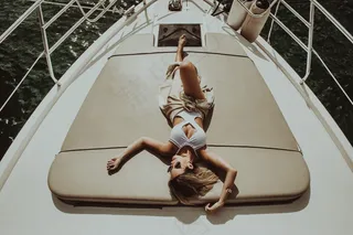 性感比基尼人体美女图片