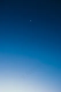 蓝色背景图片渐变 蓝色背景图片渐变