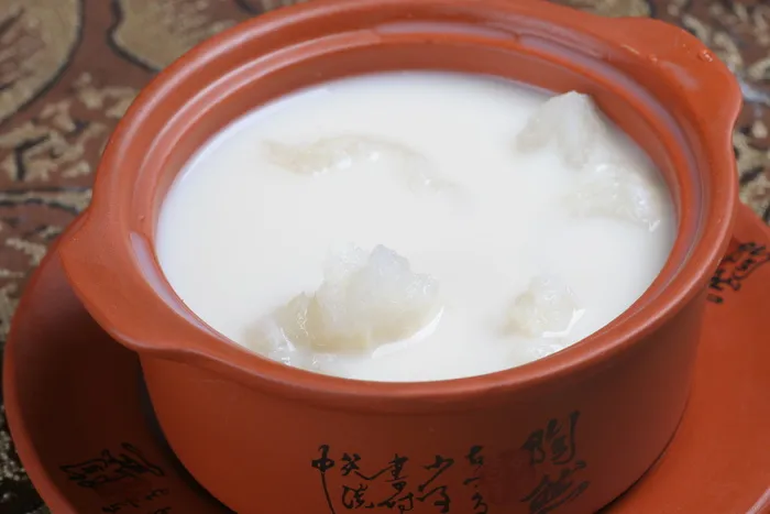 上汤鱼肚 上汤鱼肚