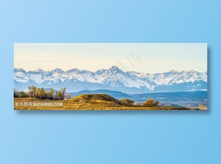 连绵的雪山远景高清图片