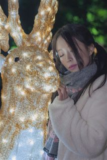 阳光少女户外精美大图