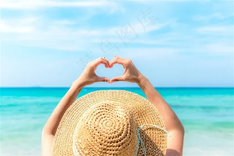 人物比心手势高清图片