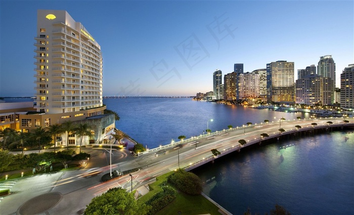 唯美城市建筑海景道路风景画