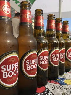 啤酒广告图片素材 啤酒广告图片素材