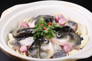 R00666砂锅鱼头王 (1)