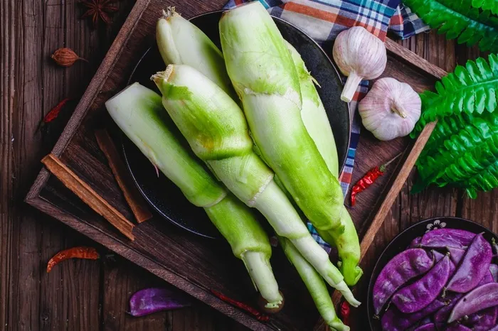 新鲜茭白蒜扁豆食材图片