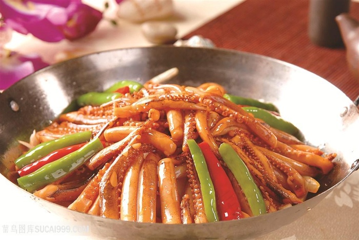 中华美食干锅鱿鱼须摄影图