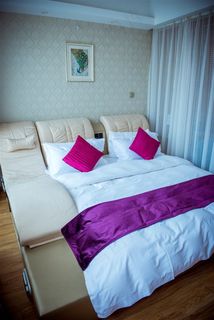 公寓卧室之双人床