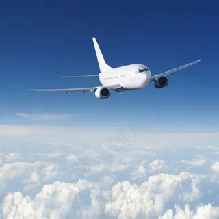 天空中飞行的客机高清图片 天空中飞行的客机高清图片