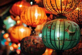 灯笼喜庆中秋佳节夜晚，元宵节摄影图