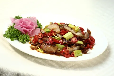 26小炒腊猪脸 雅香苑