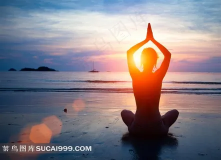 面朝大海迎着夕阳美女摄影高清图片 面朝大海迎着夕阳美女摄影高清图片