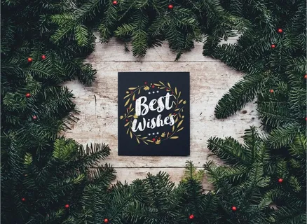 圣诞节垂直画幅卡片贺卡样机Christmes Card Mockup