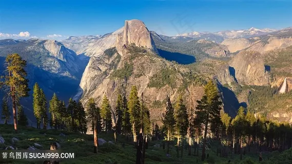巍峨山脉大树风景画壁纸 巍峨山脉大树风景画壁纸