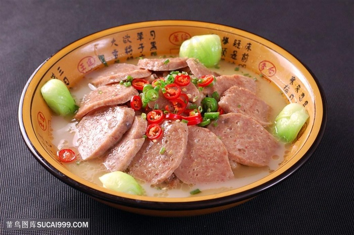 大刀丸子中华美食摄影图