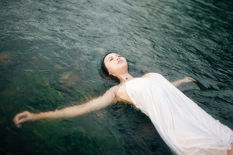 摄影图片人物美女模特照片