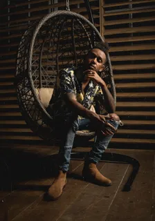 黑人帅哥室内写真图片 黑人帅哥室内写真图片