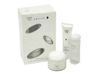 免抠png素材 丁家宜保湿霜套装 超市促销宣传 商品实拍 护肤