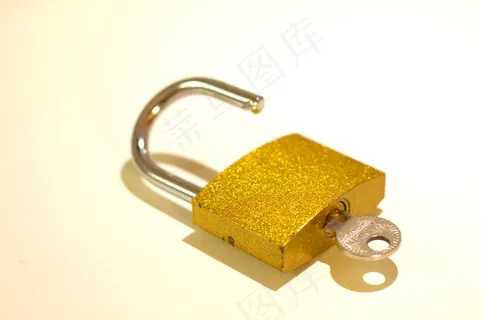 金色锁头图片 金色锁头图片