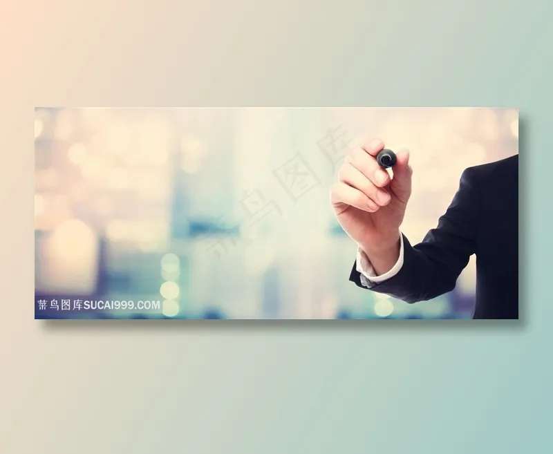 拿着笔的商务人士高清图片