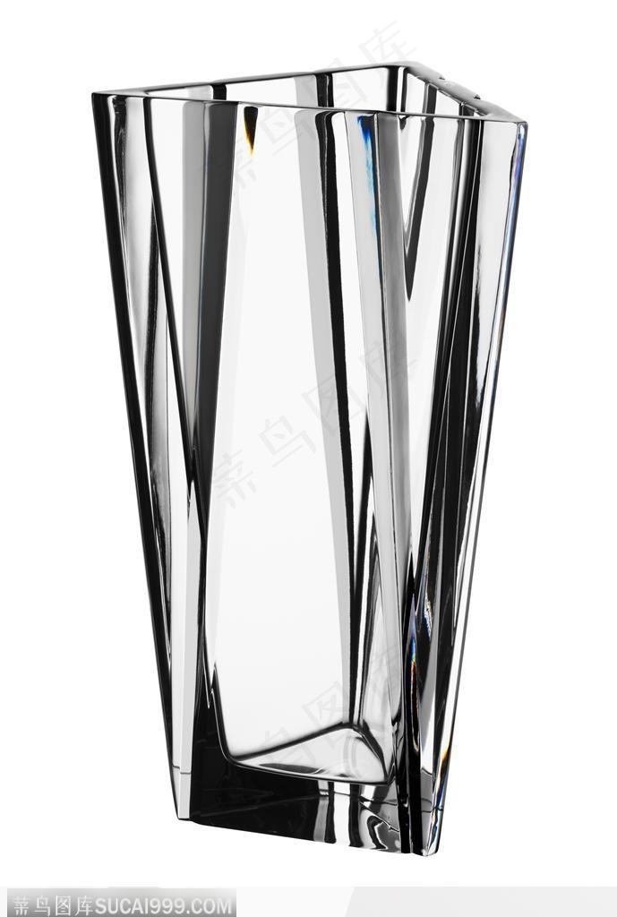 玻璃艺术-三角形的玻璃艺术品