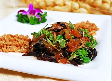 川菜湘菜高清菜谱 青芥辣捞起辽参蜇头 川菜湘菜高清菜谱 青芥辣捞起辽参蜇头