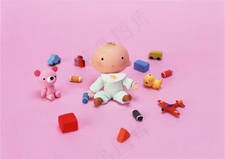 卡通玩玩具的娃娃素材图片