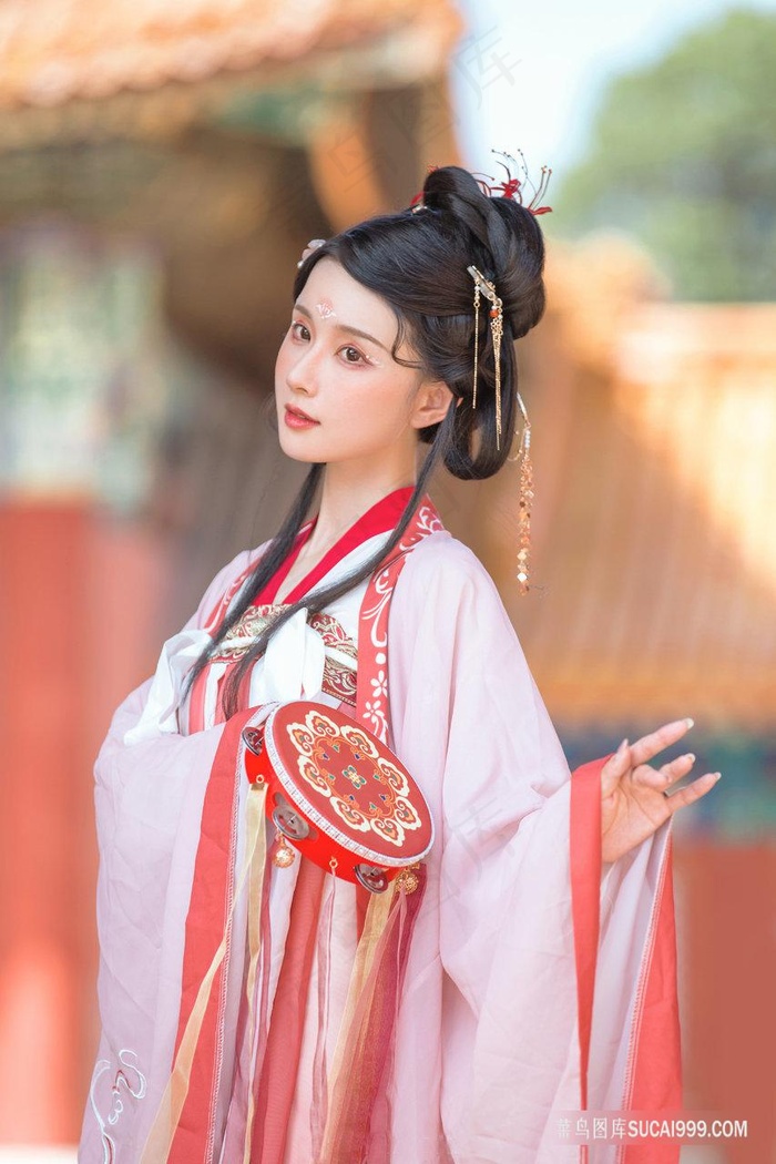 皇宫古风舞女写真摄影图片