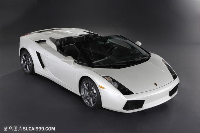 超级跑车-白色的兰博基尼