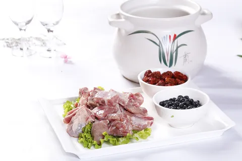 乌豆南枣煲精排 (1)