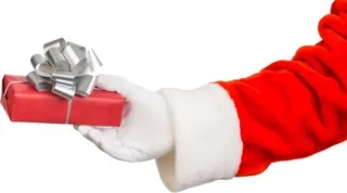 圣诞老人的手礼物 PNG免抠
