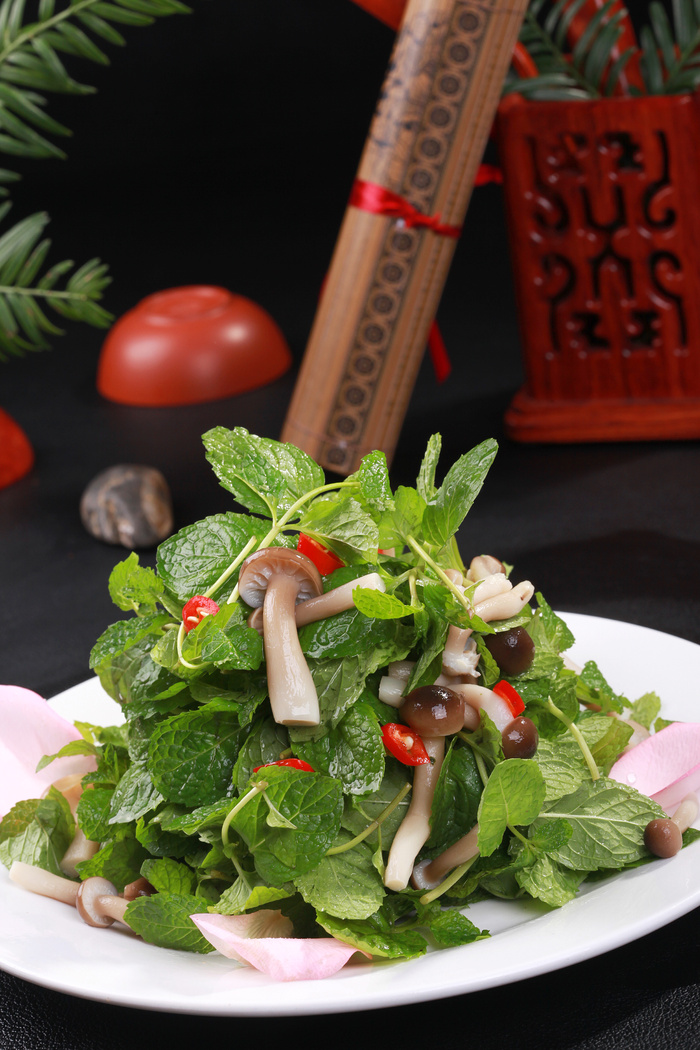 食香菜拌蟹味菇 (1)