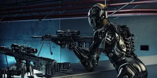 射击场上训练的机器人