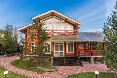 一幢漂亮的别墅