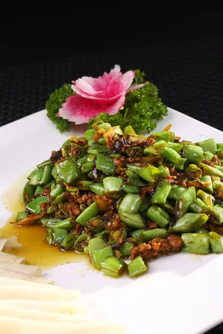 R02559橄榄肉碎炒豆角 (1)