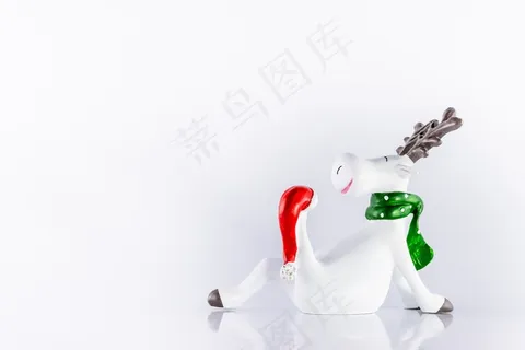 圣诞节驯鹿工艺品图片 圣诞节驯鹿工艺品图片