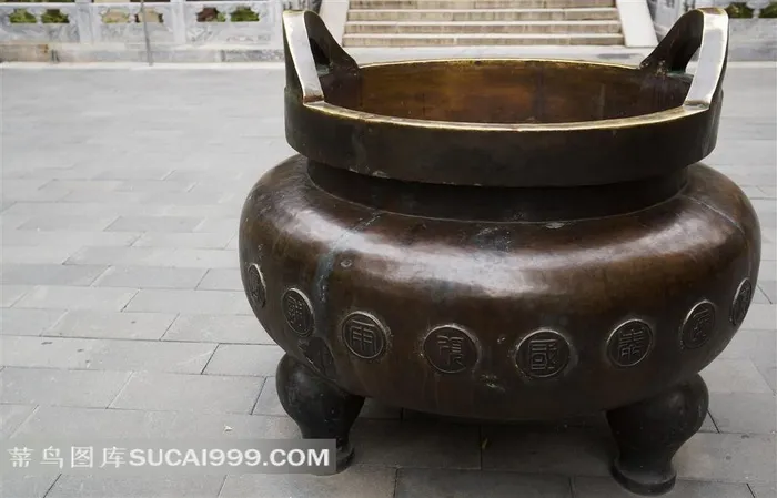 中国古典元素铜鼎景观