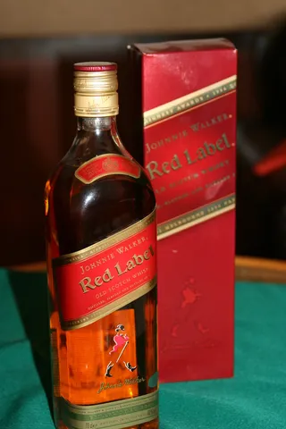 红牌威士忌 (4)