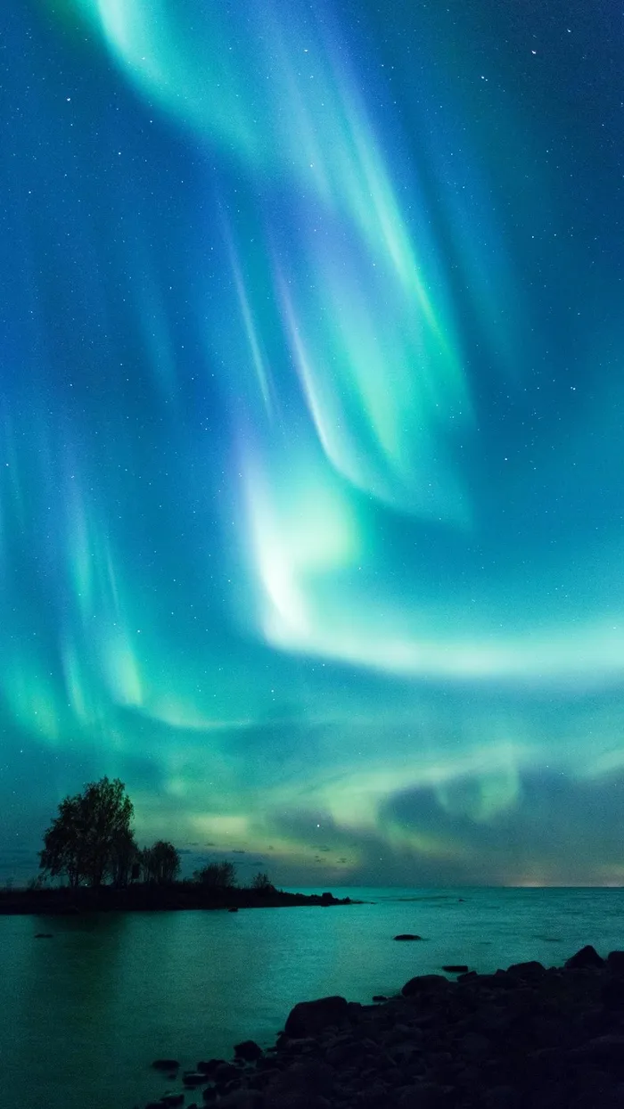 绿色极光壁纸图片