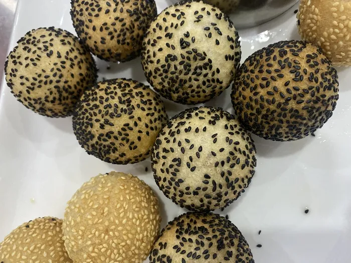 中华名小吃油淋麻圆麻球菜谱菜品实拍图片