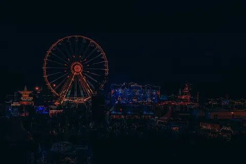 夜晚摩天轮图片 夜晚摩天轮图片