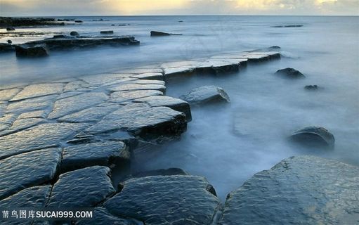 湖畔美景风景画