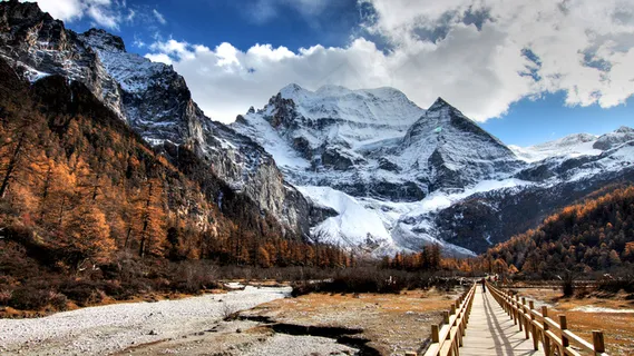 雪山小路 雪山小路
