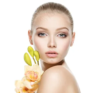 单手拿花的外国女子高清摄影图