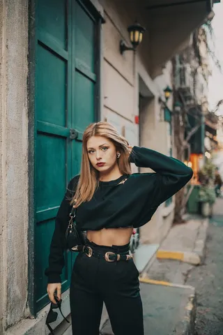 小蛮腰街拍写真图片